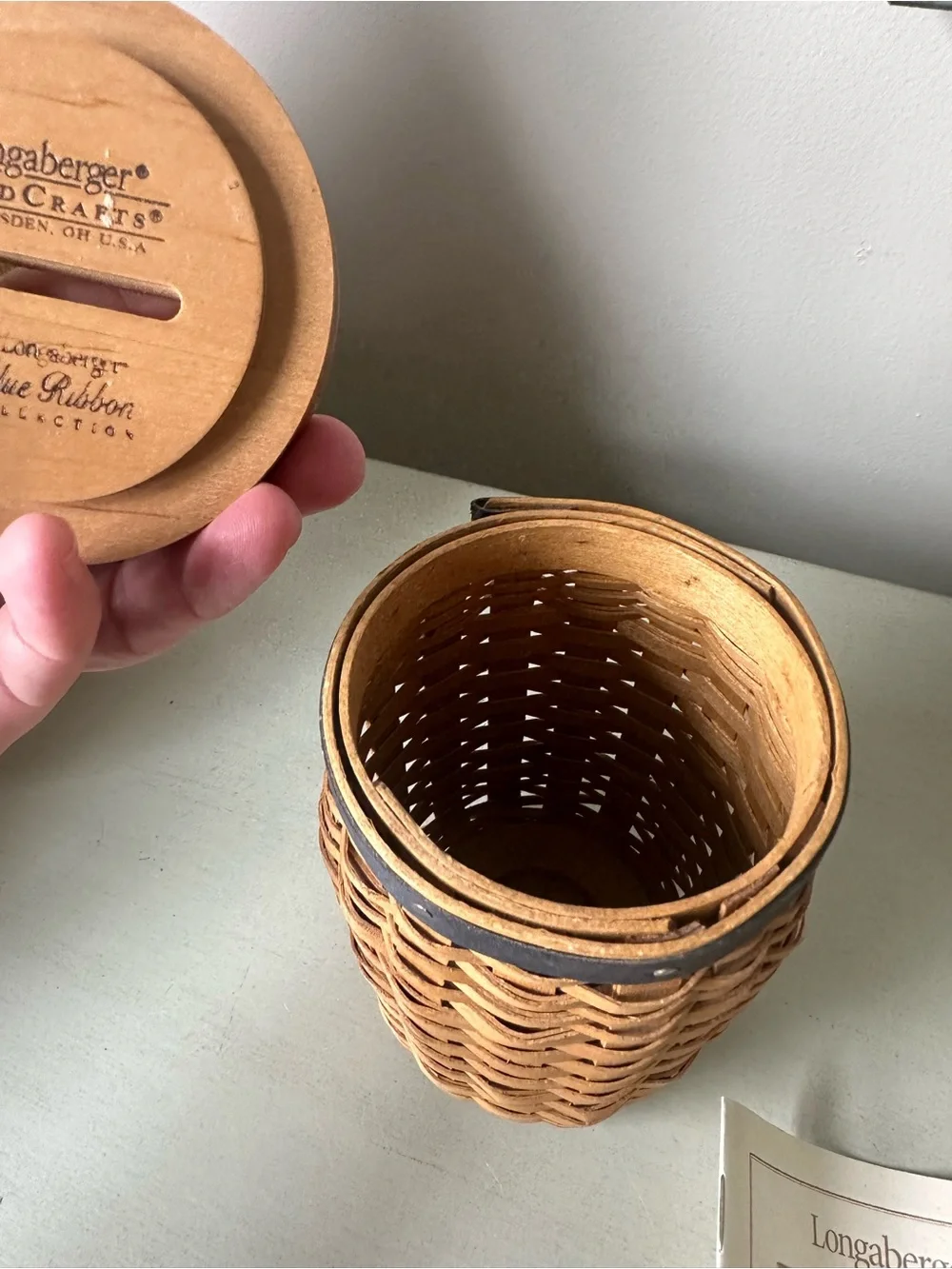 Vintage longaberger blue ribbon coin bank basket